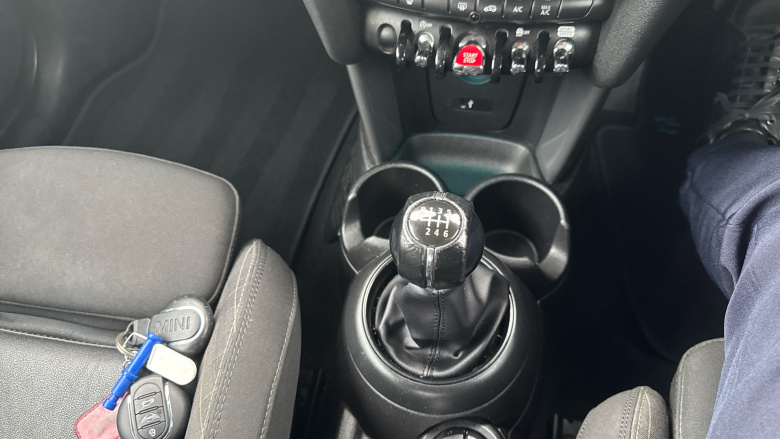 MINI Hatchback 1.5 Cooper II 3dr Petrol Hatchback